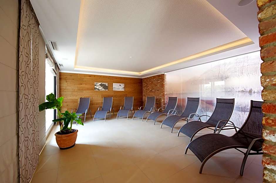 ARBOR Hotel & Apartments