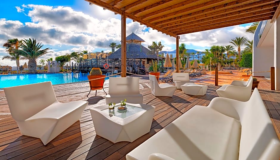 H10 Timanfaya Palace Hotel