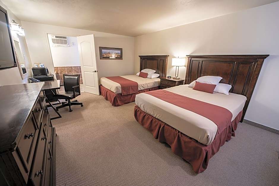 Clover Creek Inn