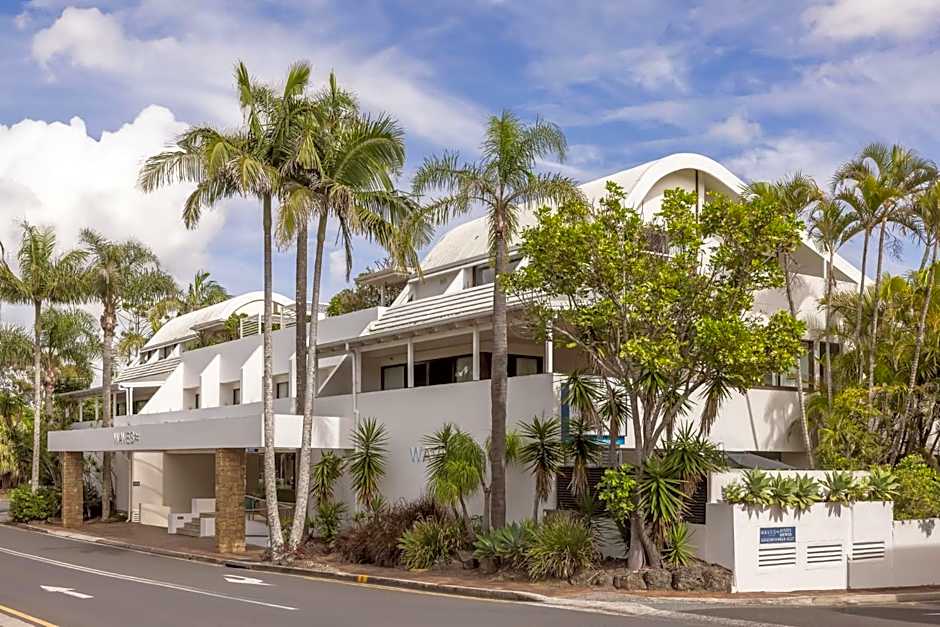 Waves Hotel Byron Bay