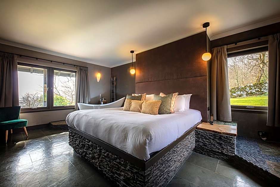Foto 1 daripada 8 — Master Suite, Separate Building