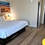 Days Inn by Wyndham Norman