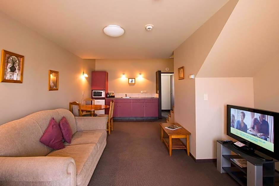 Balmoral Lodge Motel