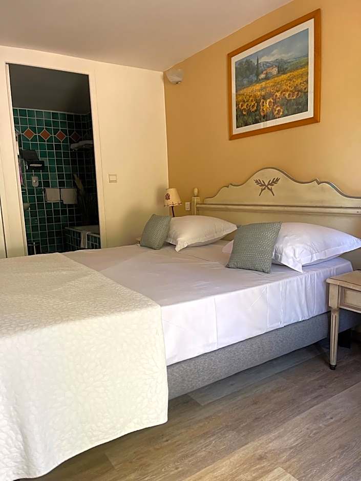 Hotel Le Mas des Ecureuils