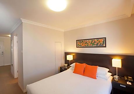 Executive Queen Room