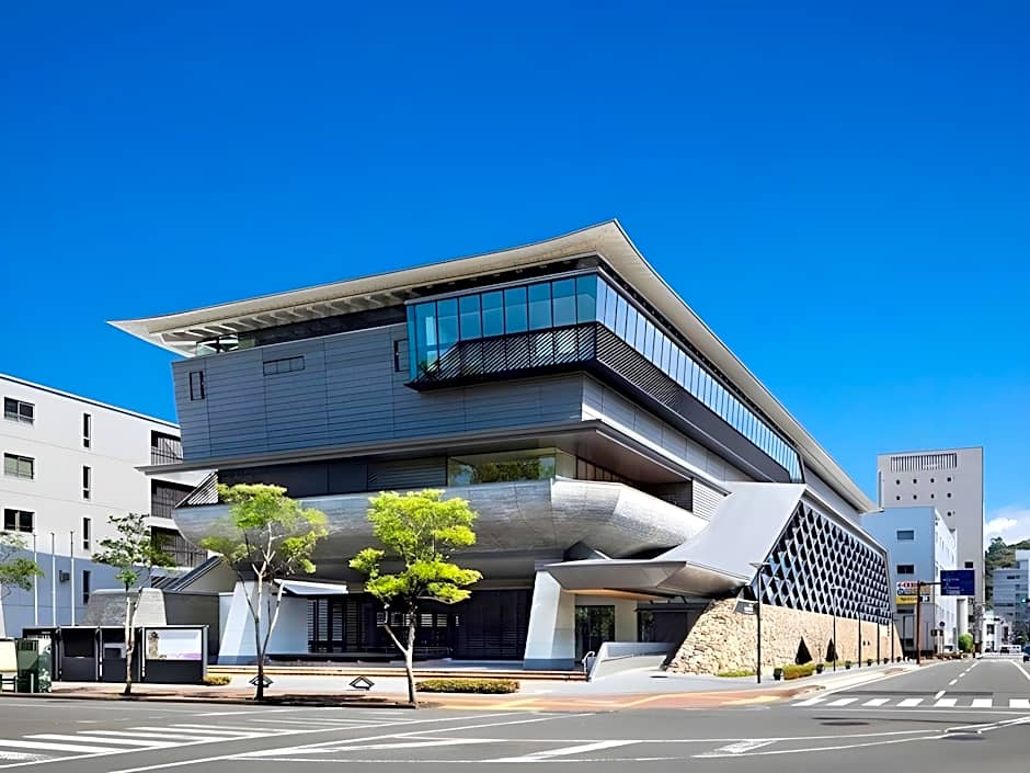 The Crown Palais New Hankyu Kochi