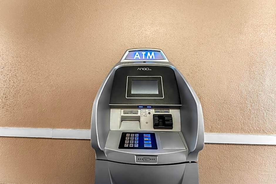 Econo Lodge Cranston - Providence