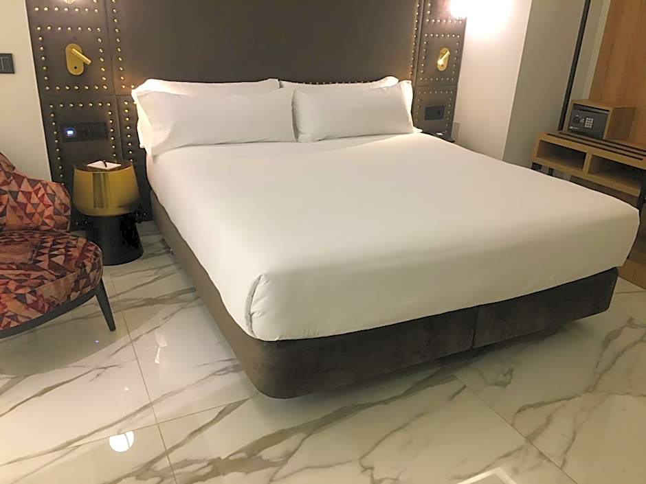 Hotel Las Tres Campanas