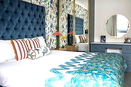 Deluxe Double Room - Non-Smoking