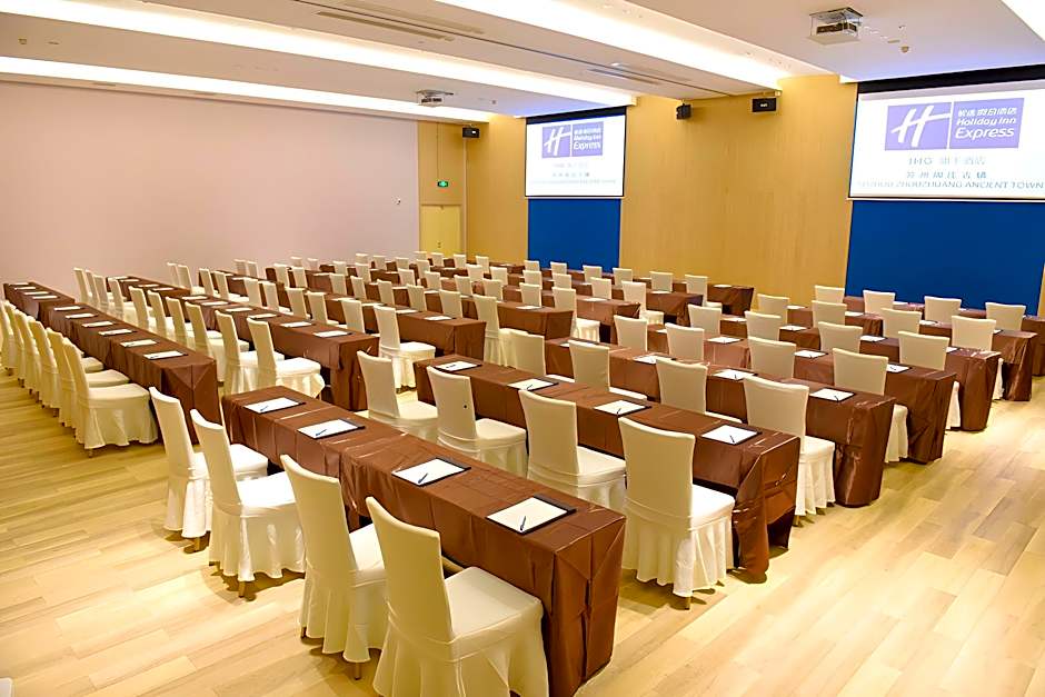 Holiday Inn Express Suzhou Zhouzhuang Ancient Town By IHG