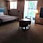 Hotel Pacific Garden near LAX and Sofi stadium