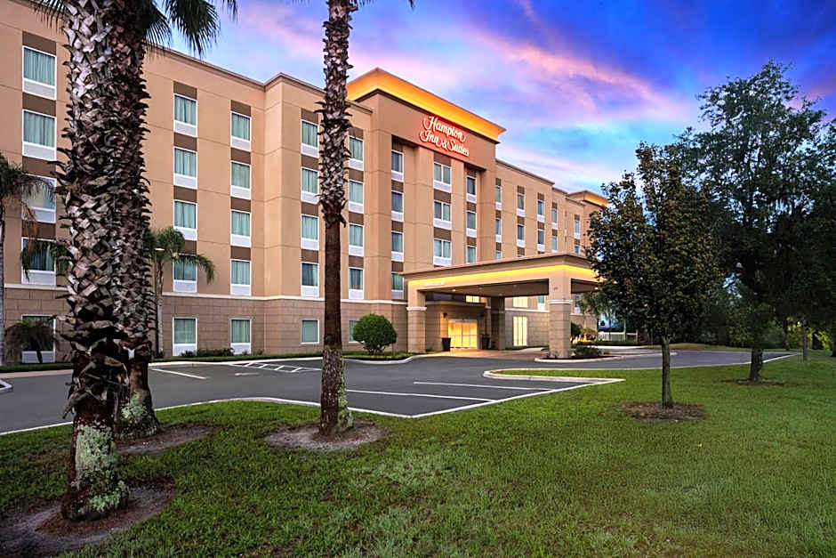 Hampton Inn & Suites DeLand