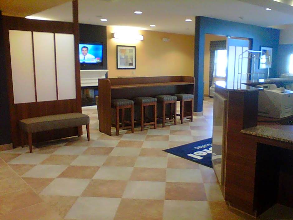 Microtel Inn & Suites By Wyndham Chili/Rochester Airport