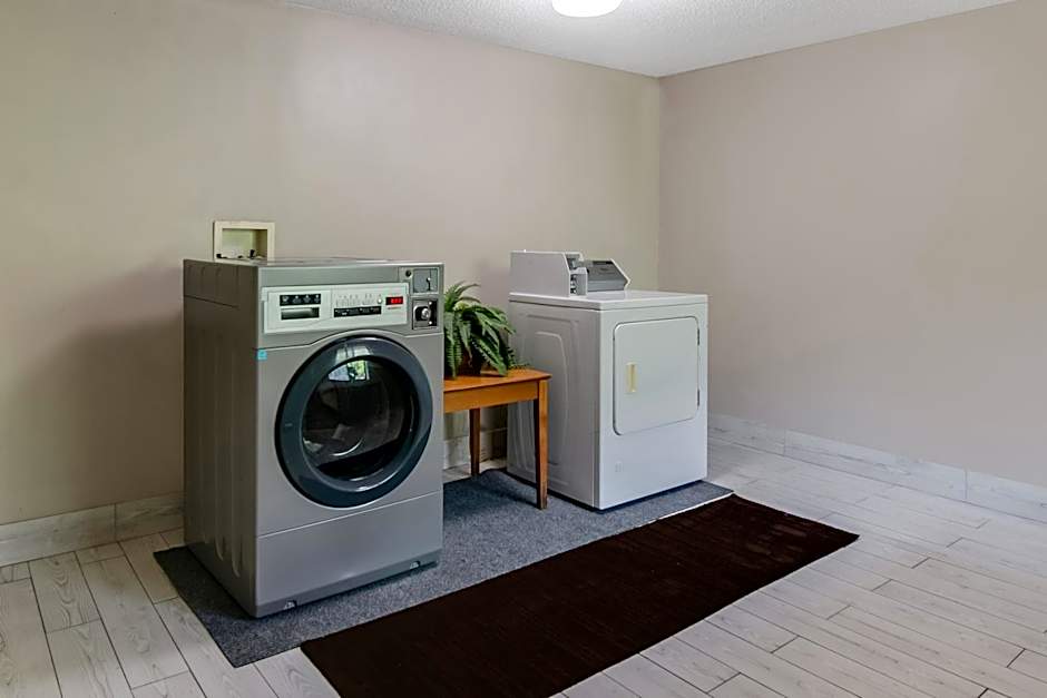 Americas Best Value Inn Torrington, CT