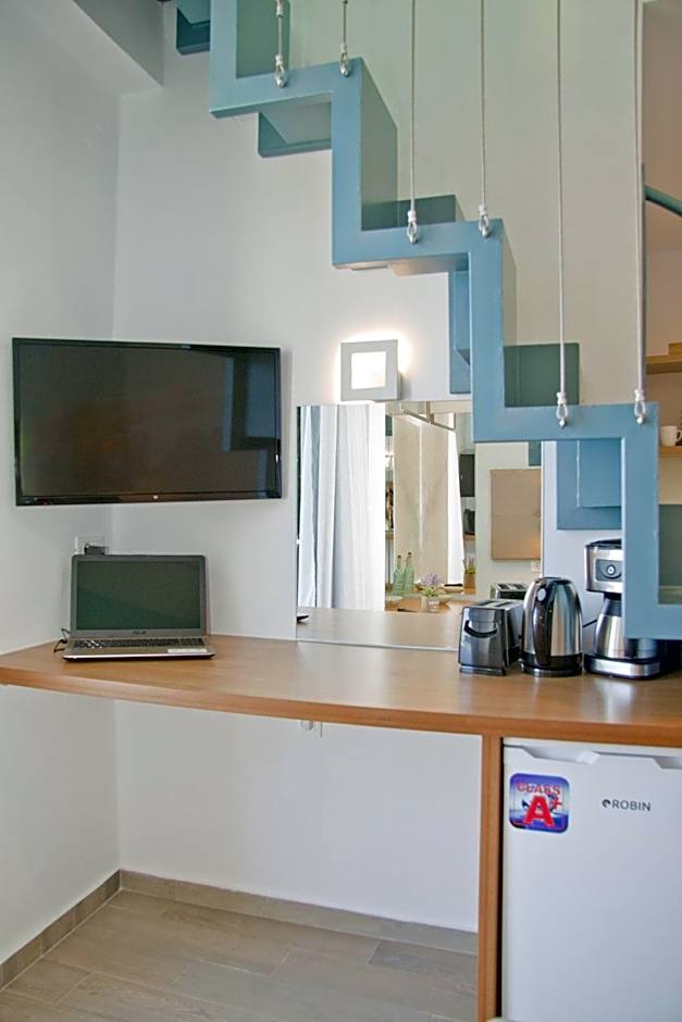 Christina Beach Hotel