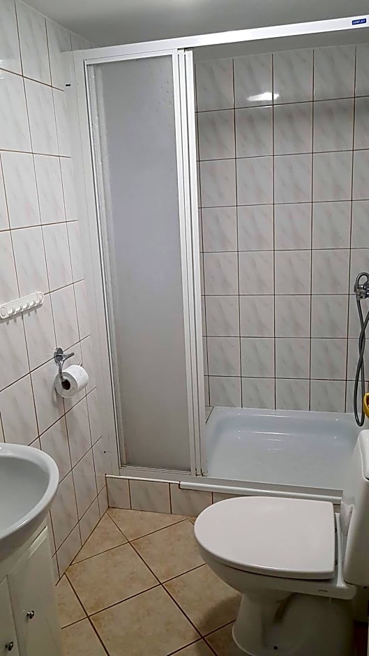 Domki Letniskowe "Fajne Miejsce City"