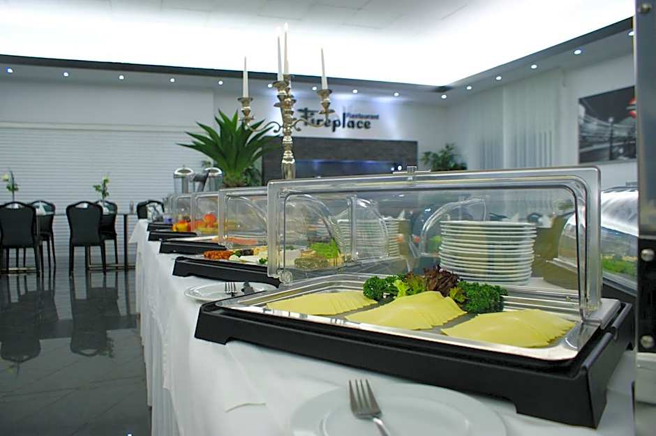 Hotel Rühen, 24 Stunden Check in, Küche, kostenfreie Parkplätze