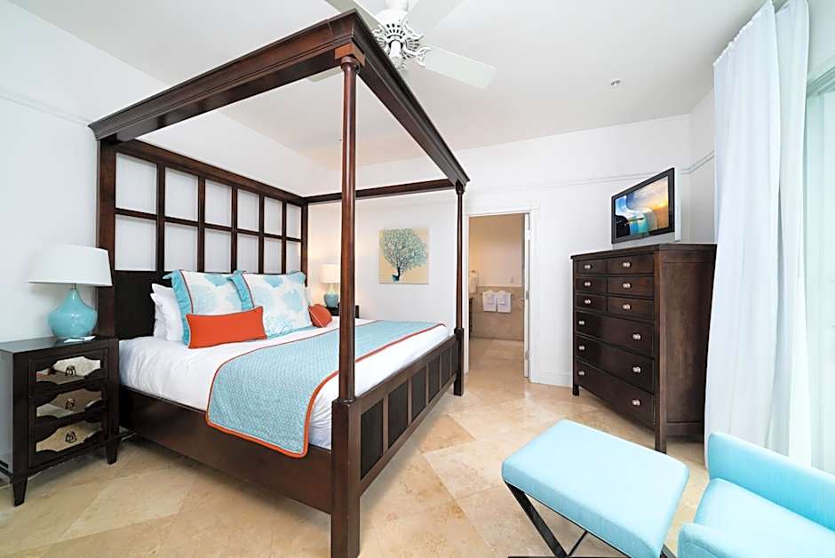 Photo 1 of 9 of 3 Bedroom Suite, Ocean front