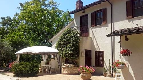 Bed And Breakfast Casale Isorella