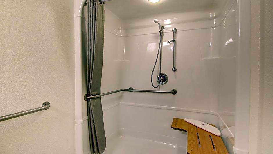 Motel 6-Altoona, IA - Des Moines East