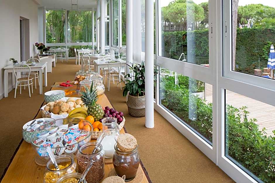Harvey Suites Hotel & Residence