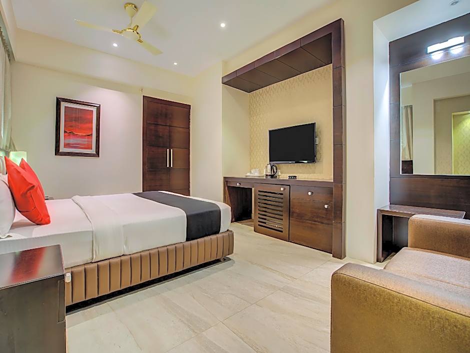 Treebo Tryst Hotel Radiant                                                                 