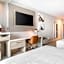 Cambria Hotel Waco University Riverfront