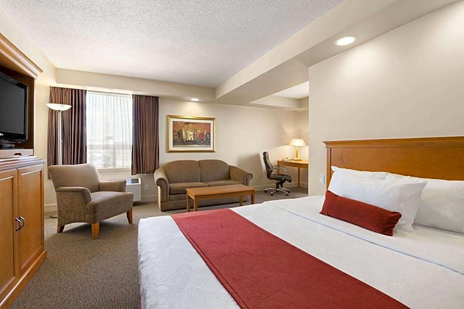 Travelodge by Wyndham Spruce Grove