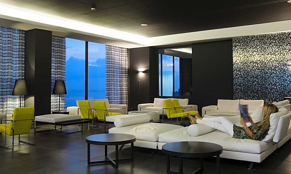 Atlantica Mikri Poli Crete