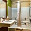 Econo Lodge West - Coors Blvd