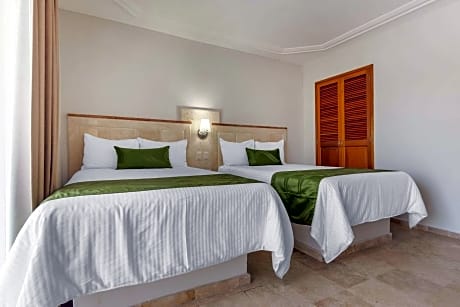 Two Double Beds - With Balcony