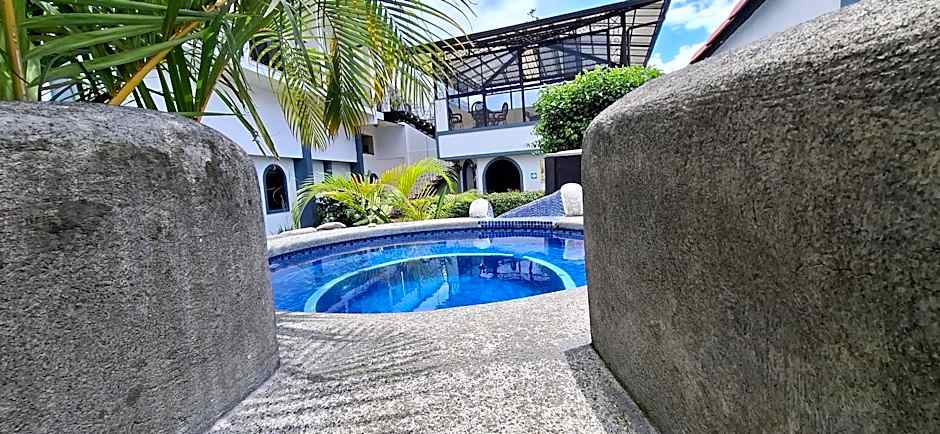 Hotel Santo Tomás