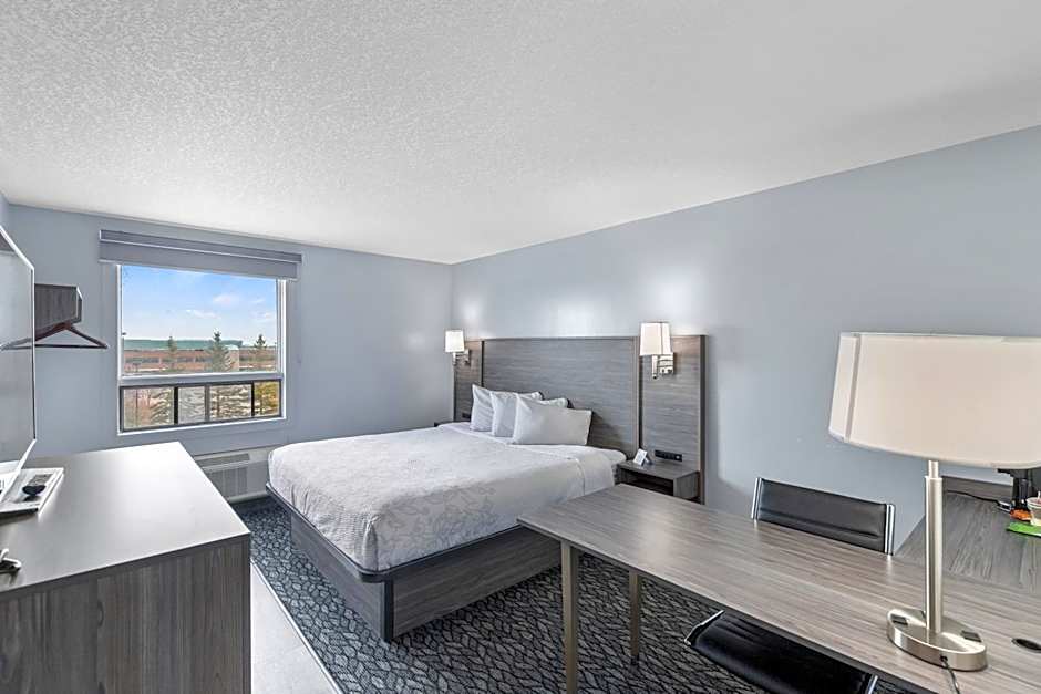 Emerald Hotel & Suites Calgary Airport