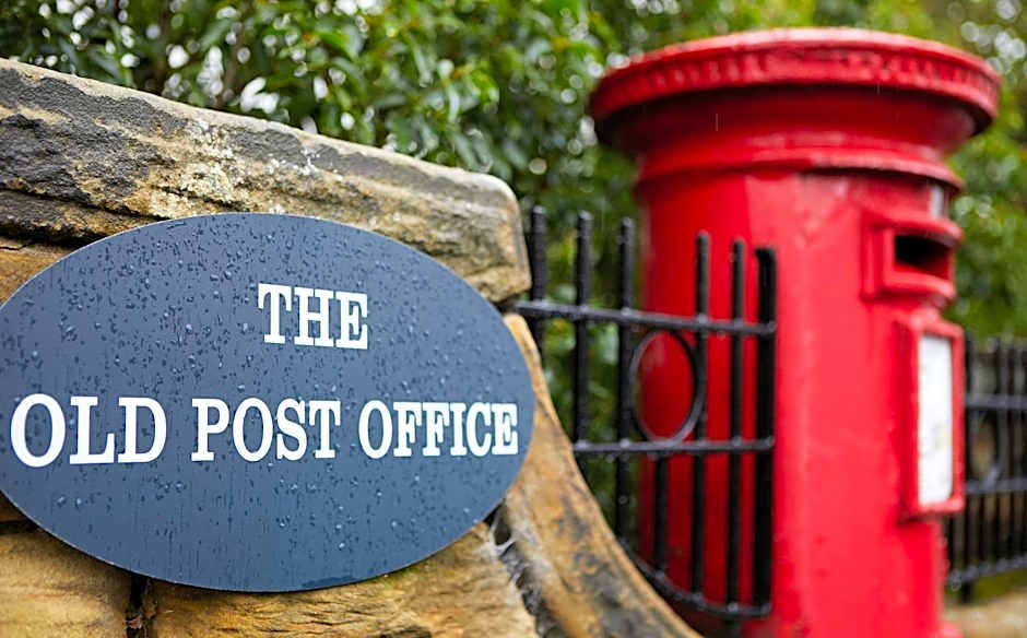 The Plough Inn & Cottages