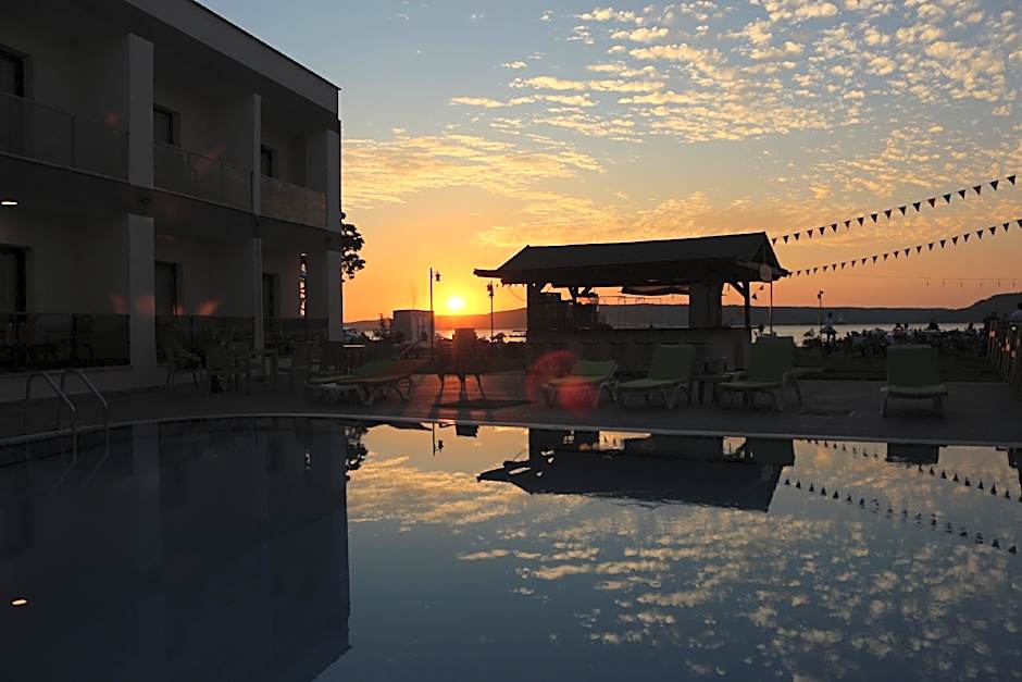 Sunsan Hotel & Restaurant