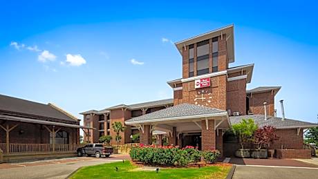 Best Western Plus Coastline Inn