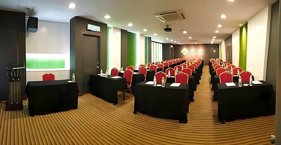 DeHome Boutique Hotel