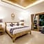 Ambermoon Villa 2