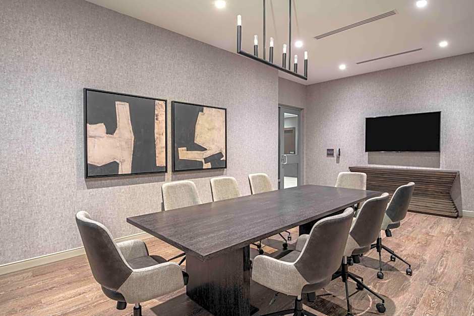 Homewood Suites By Hilton Boston Logan Airport Chelsea