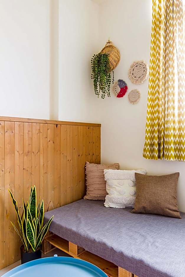 Cozy Green Guesthouse