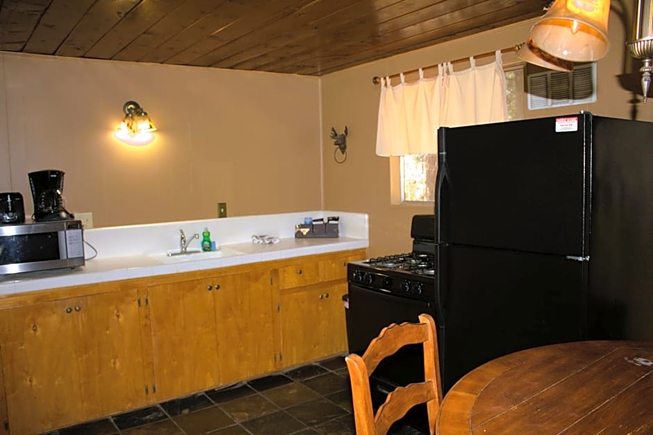 Goldmine Lodge