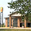 Super 8 by Wyndham Staunton