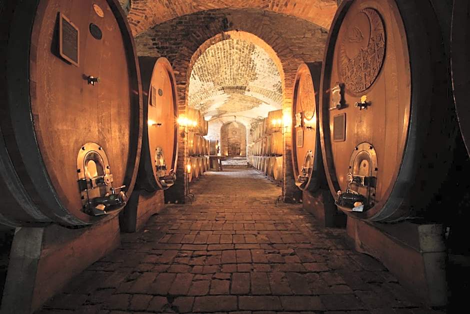 Relais Castello di Razzano