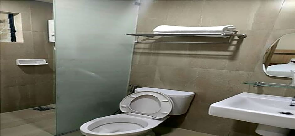 Cebu Family Suites powered by Cocotel