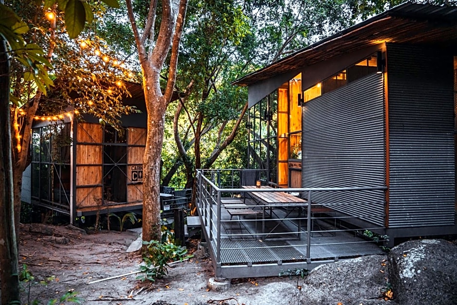 Warehouse Hostel Koh Tao