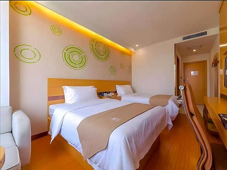 GreenTree Inn Tangshan Lubei District Aegean Sea