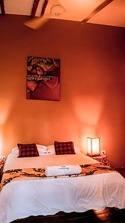 Double Room with Air Conditioning