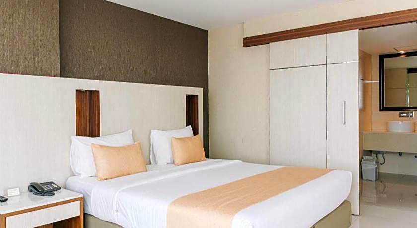 Aramis Hotel