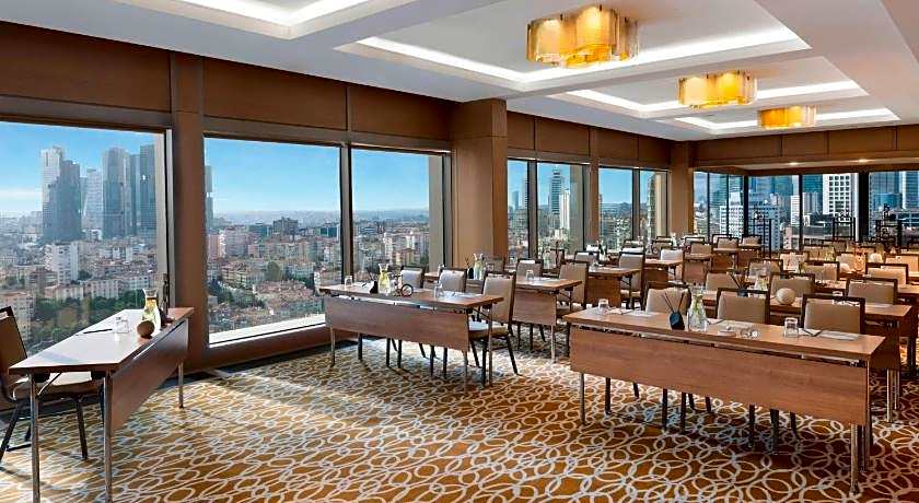 Renaissance by Marriott Istanbul Polat Bosphorus Hotel