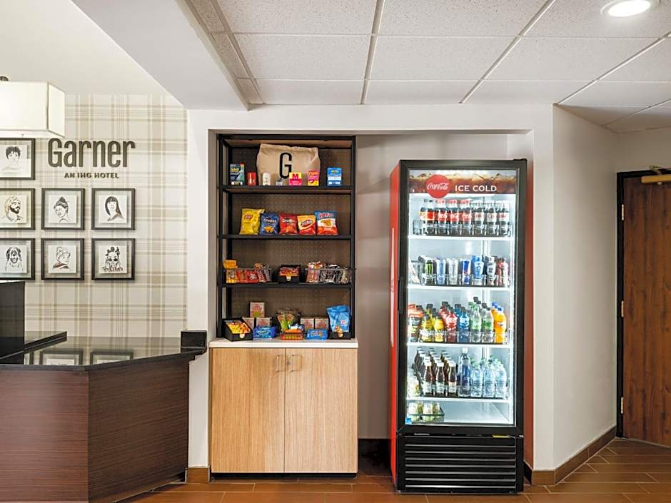 Garner Topeka West By IHG